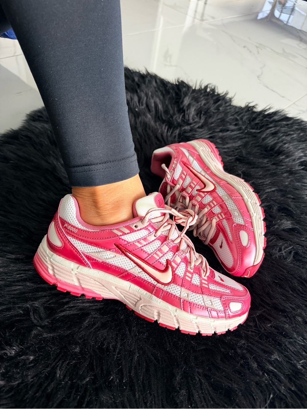 Nike p-6000